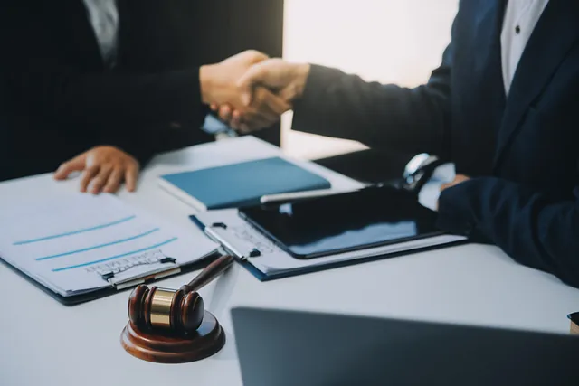 abogados